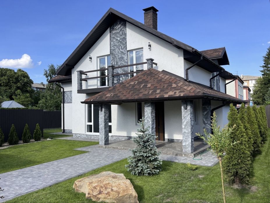 Самий центр м.Бориспіль будинок 165 м.кв.