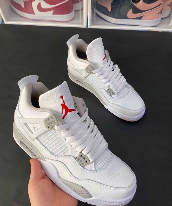 Jordan_4_Retro_White_Oreo R.40