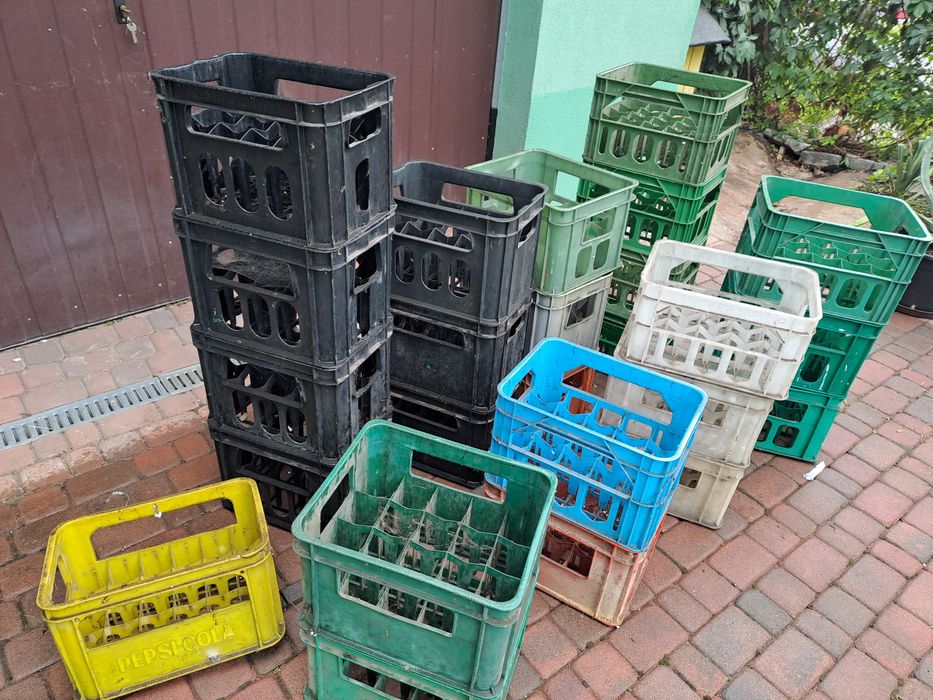 Transportery skrzynki prl , wino piwo