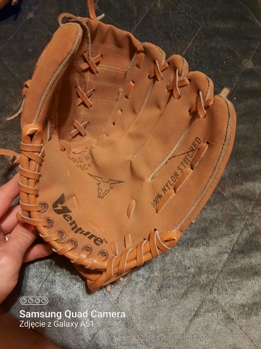 Rekawica baseballowa