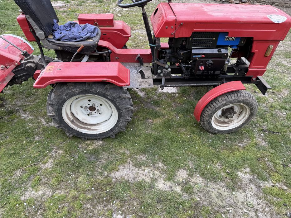 Продам тракторець