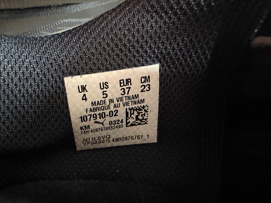 Turfy dziecięce Puma r. 35 (wkładka 23 cm)