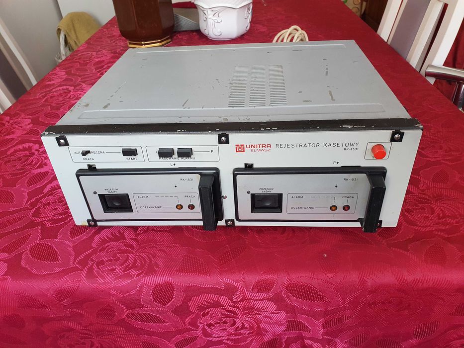 Stary zabytkowy rejestrator kasetowy magnetofon Unitra elmasz RK-1531