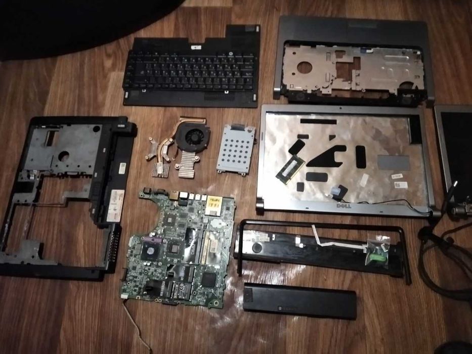 ноутбук Dell Studio 1535, по запчастинам