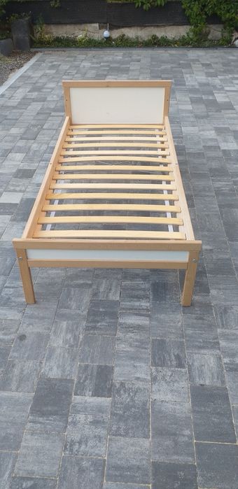 Lozko pojedyncze śmigła ikea