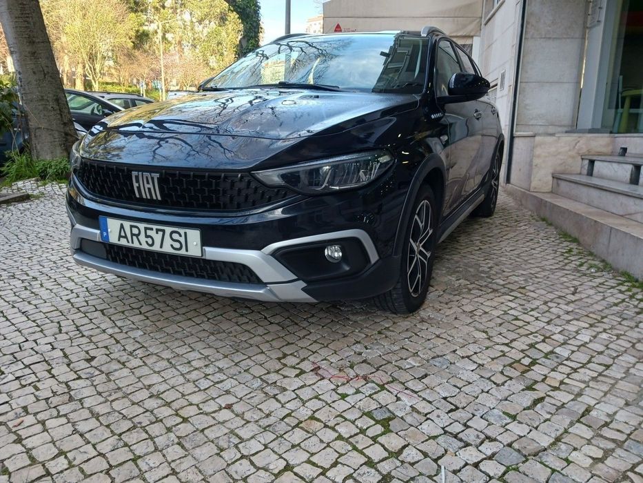 Fiat Tipo Station Wagon Cross 1.5 GSE T4 Cross DCT