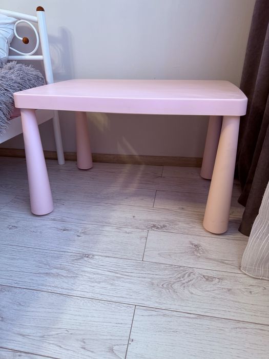 Детский стол и стул IKEA