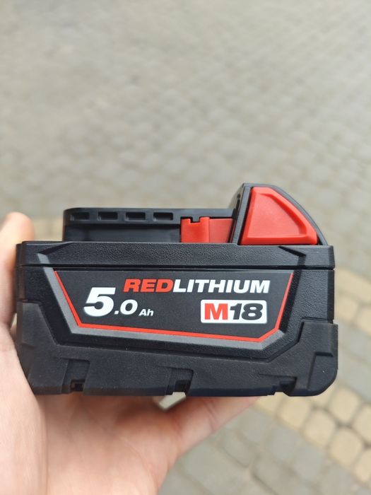 Nowy akumulator Milwaukee 5ah M18B5 2025r