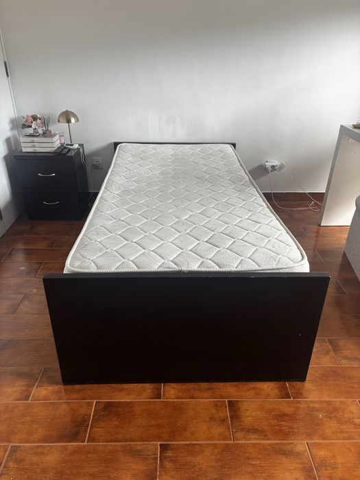 Cama de solteiro