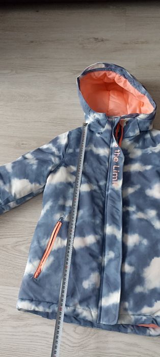 Sprzedam 2 kurtki zimowe 152