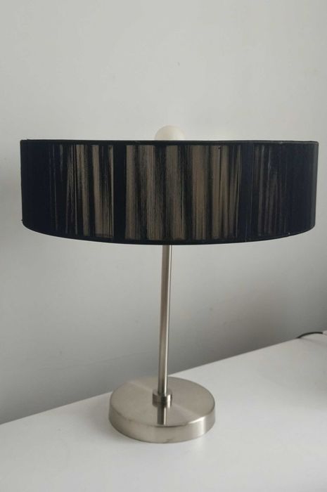 Candeeiro de pé - Design contemporâneo