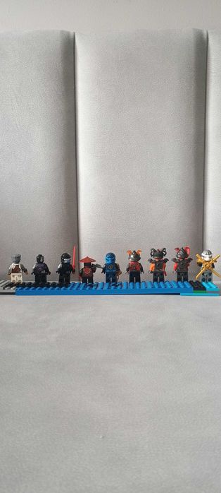 Na sprzedaż figurki Lego Ninjago