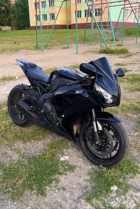Honda CBR1000RR fireblade