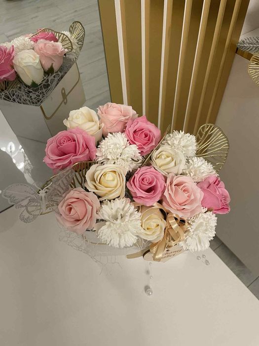 Bukiet z kwiatów mydlanych