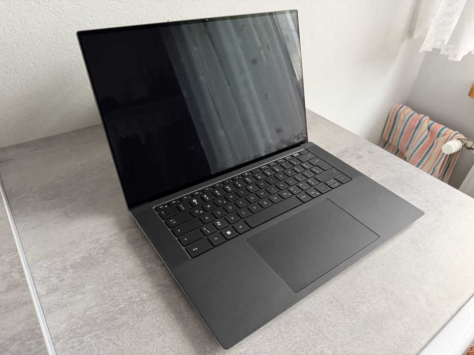 Dell XPS 9520 | i7 | 32GB RAM | 1TB SSD | Dotykowy OLED 3.5K | Stan Idealny / Jak Nowy