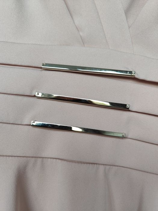 Нарядне плаття, святкова сукня