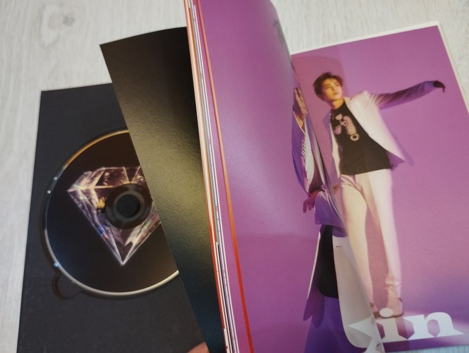 K-pop exo bts диски плакати та ін: 100 грн. - CD / DVD / пластинки