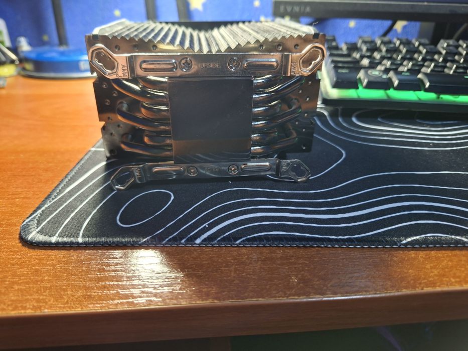 Dark Rock 3, підходить до АМ4