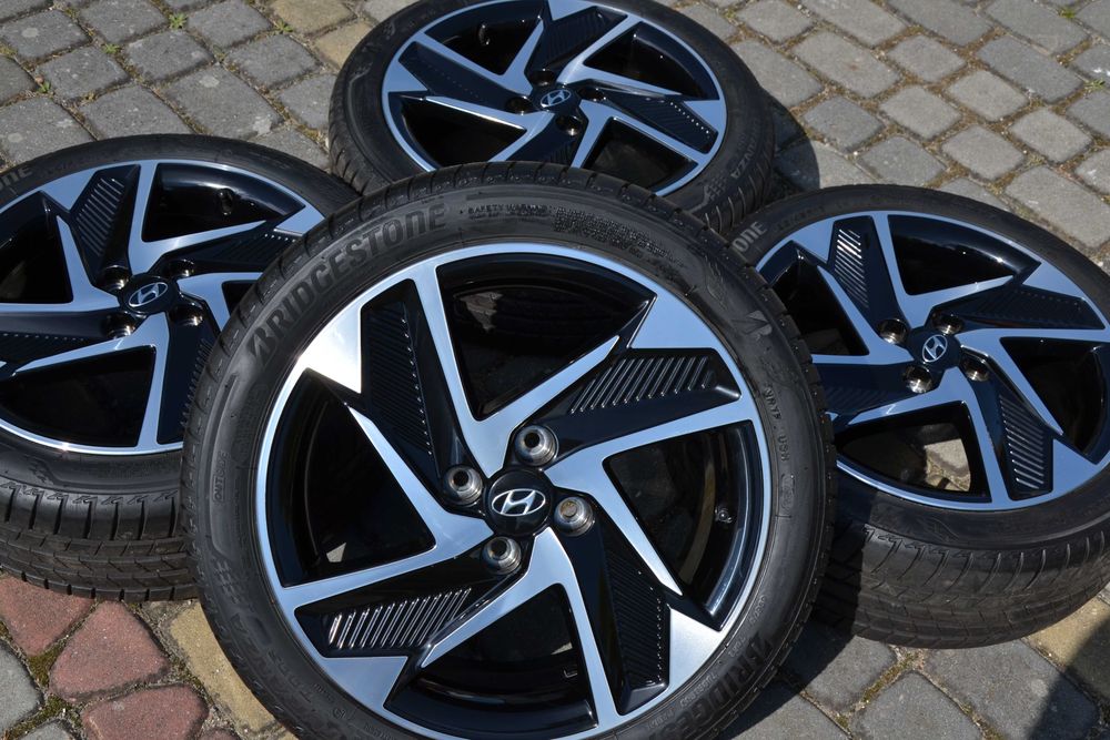 Hyundai OE I10 III N-LINE 6.5"x16" Opony Bridgestone 195/45R16 Koła Jak Nowe