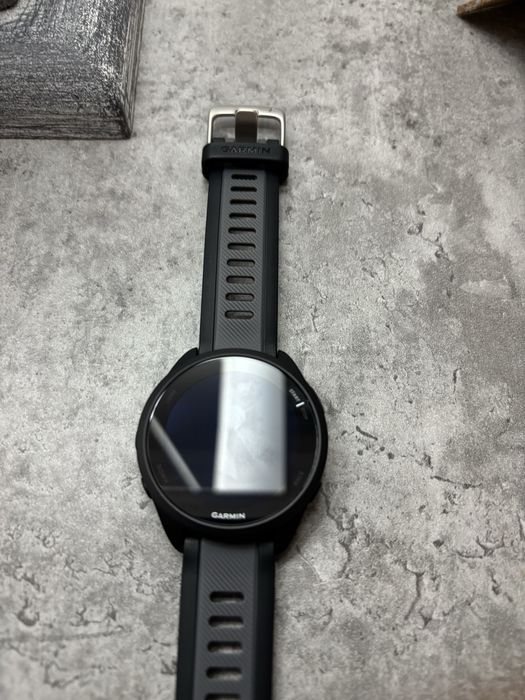 Garmin Forerunner 165
