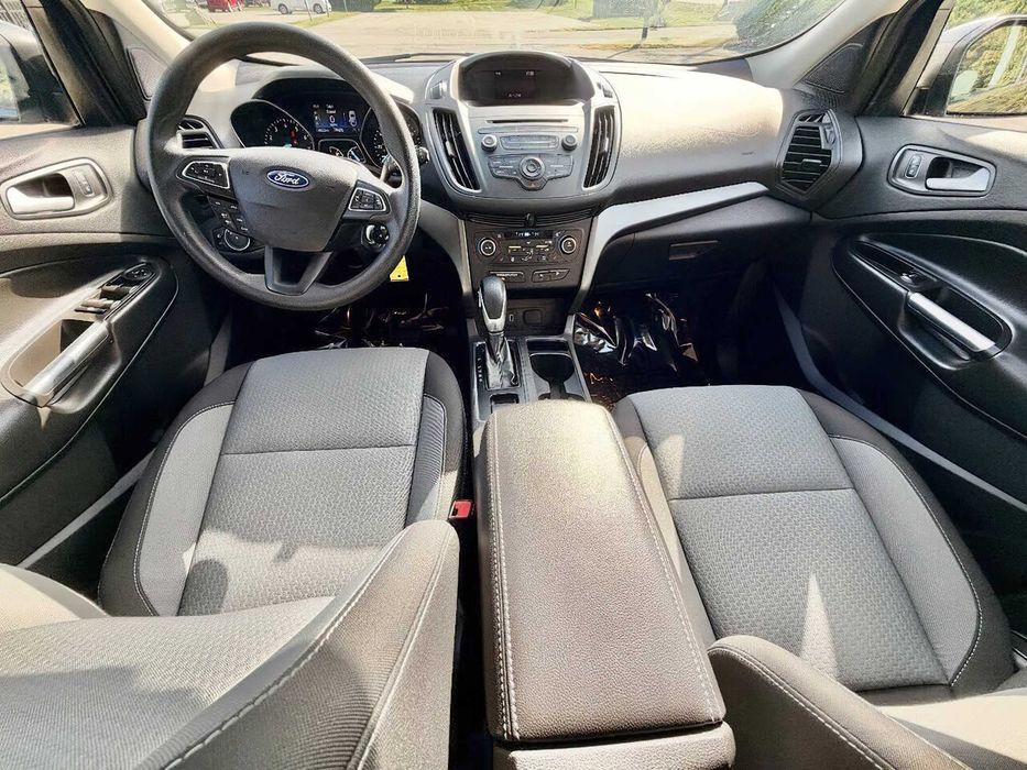 Ford Escape SE      2018