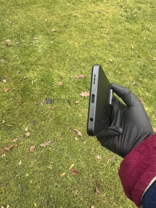 Телефон Oppo Reno 7