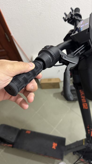 Kuririn g2 2026  DGT homologada