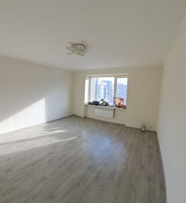 Продам двух комнатную кв. в г. Самар (Новомосковск).