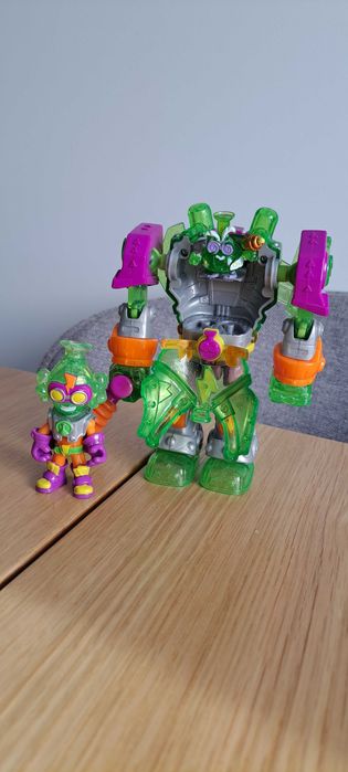 Super zings robot superbot mega-K profesor K