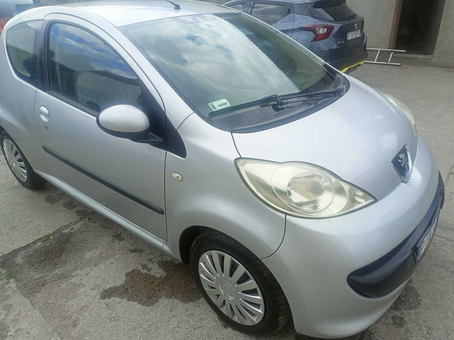 Peugeot 107 2005 r
