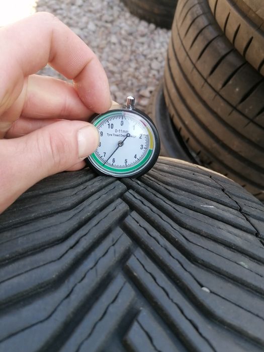 245/40/19 Michelin 2025 rok wielosezonowe całoroczne
