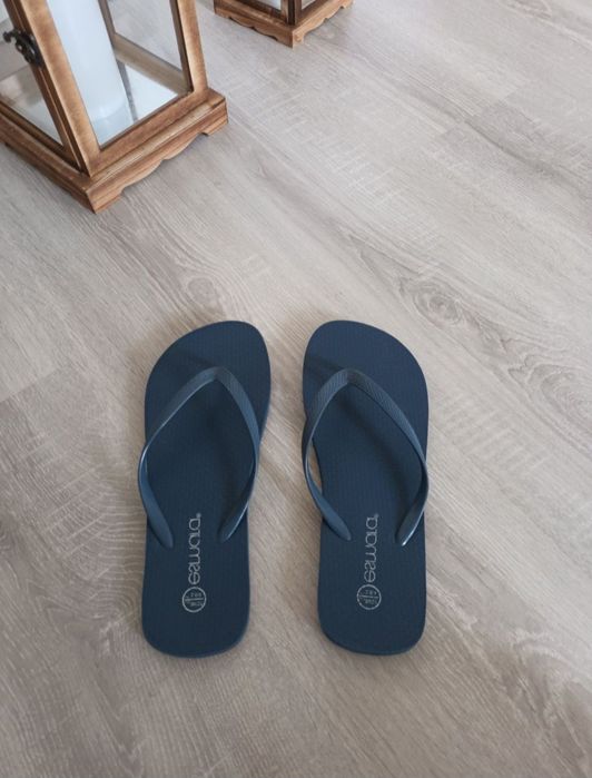 Klapki Japonki Rozm 36/37 - nowe
