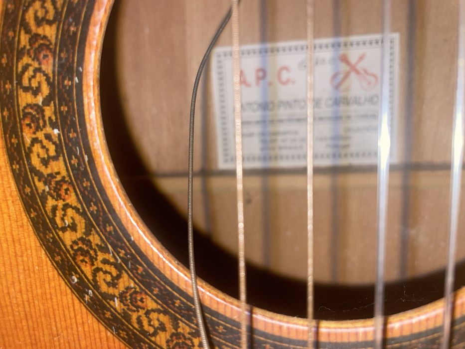 Guitarra acustica fabrico nacional