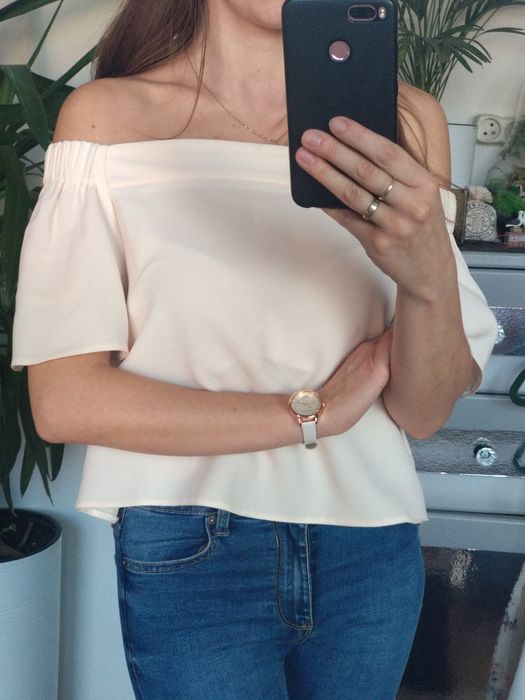 Beżowa bluzka Top Shop M