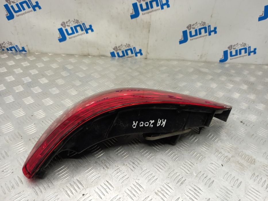 Фонарь правый в крышке 8R0945094D для Audi Q5 2012-2017