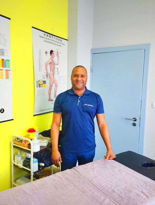 Especialista em Medicina Tradicional chinesa/Massoterapeuta