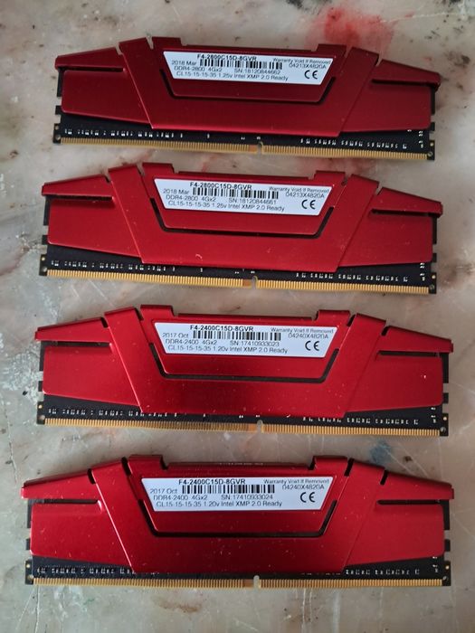 Memória RAM DDR4 2800mhz 2*4GB + 2*4GB 2400mhz