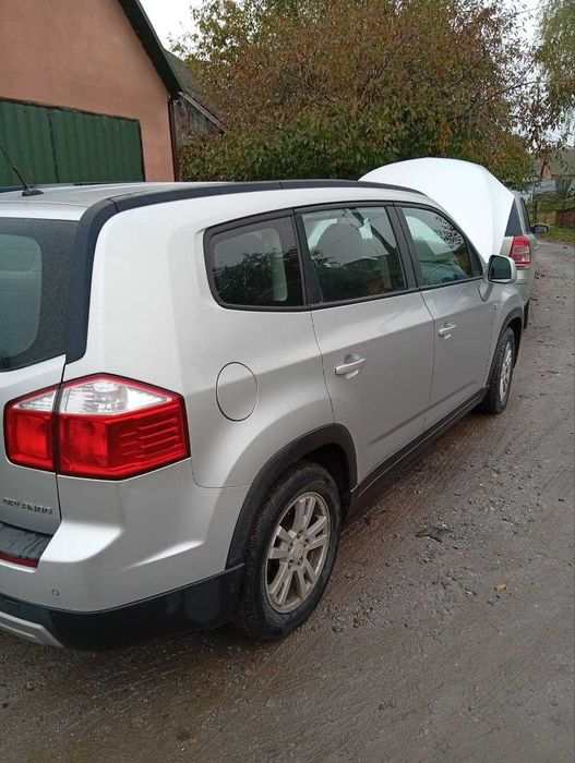 Chevrolet Orlando 1.8 бензин