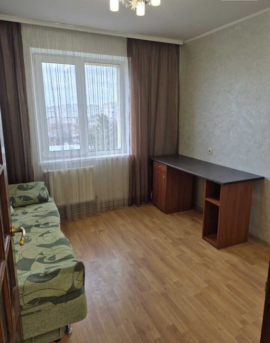 Продам 3-комнатную чешку на Черемушках, парк Горького
