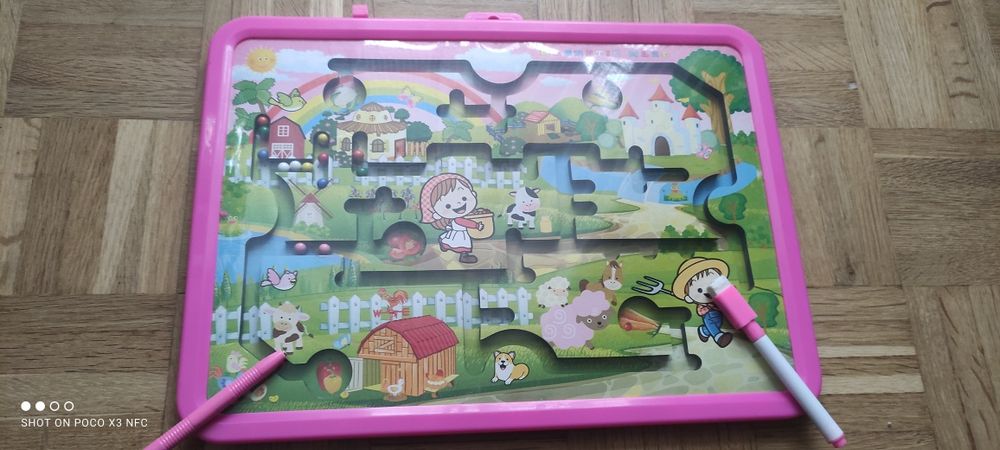 Tablica magnetyczna, do ćwiczeń zręcznościowych i pisania