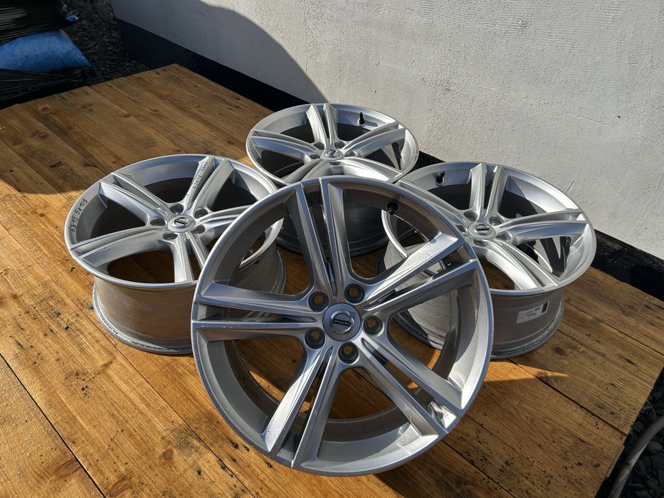 (F3) ALUFELGI 18” 5x108 VOLVO 8J ET 42 (S60, V60, S90, V90, XC60, XC40) oryginał