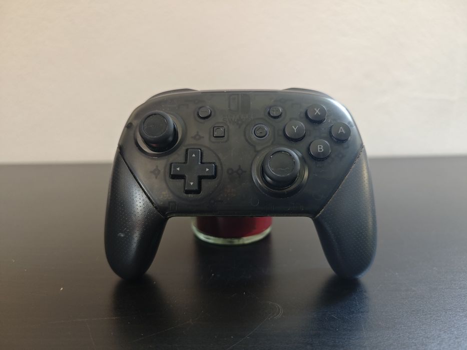Nintendo Switch Pro Controller