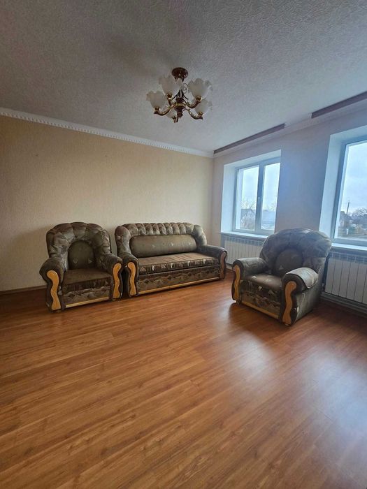 Продаж двокімнатної квартири в с.Дрозди