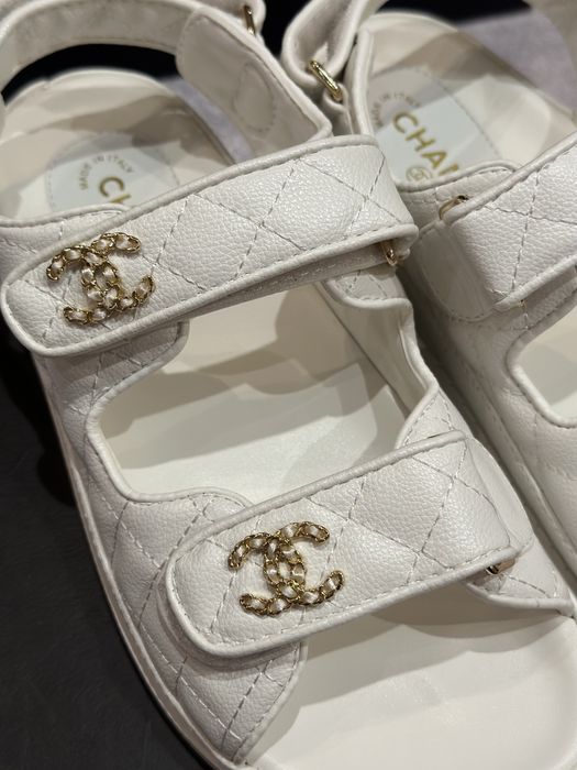 Босоніжки жіночі шкіряні Chanel