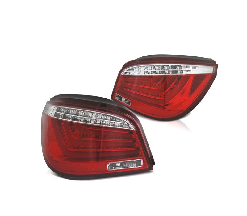 FAROLINS TRASEIROS LIGHTBAR LED BMW E60 03-07 VERMELHO CROMADO