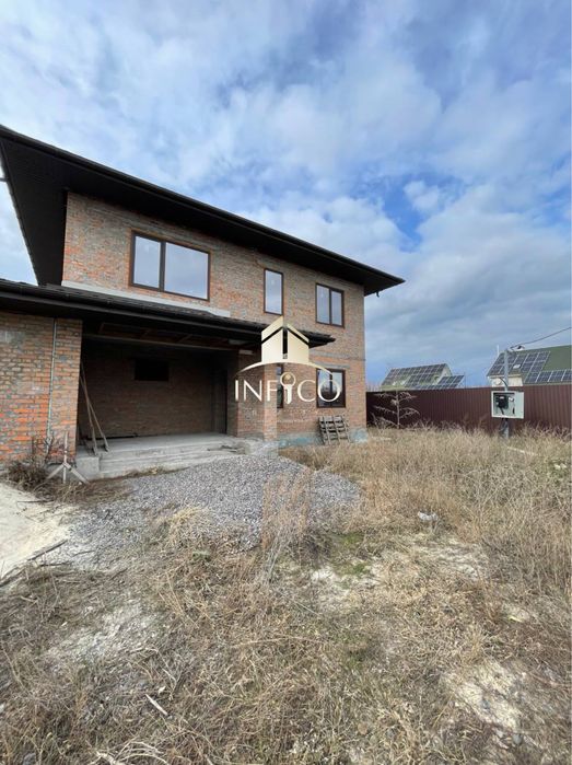 Продаж будинку на стадії будівництва