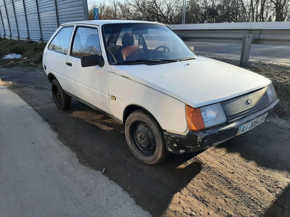 Продам таврію бензин