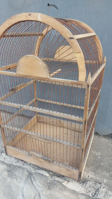 Клетка из дерева