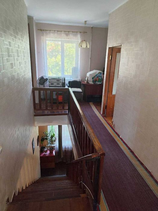 Продам 2-х поверховий БУДИНОК в Єреванському кварталі!