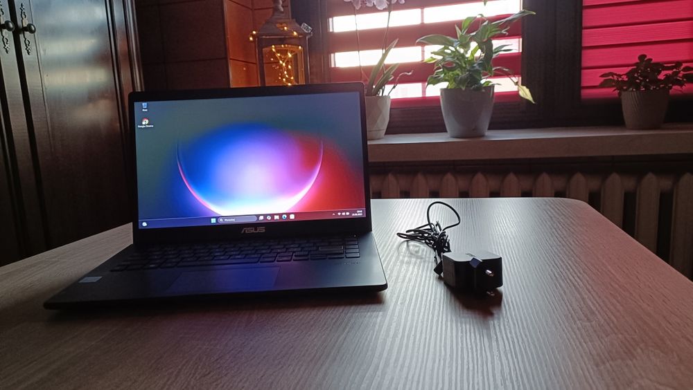 Asus E410M 14" Intel Celeron N 4GB / 256GB